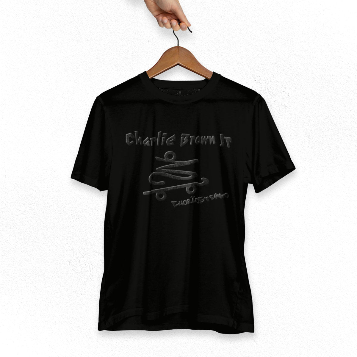 Charlie Brown Jr Black
